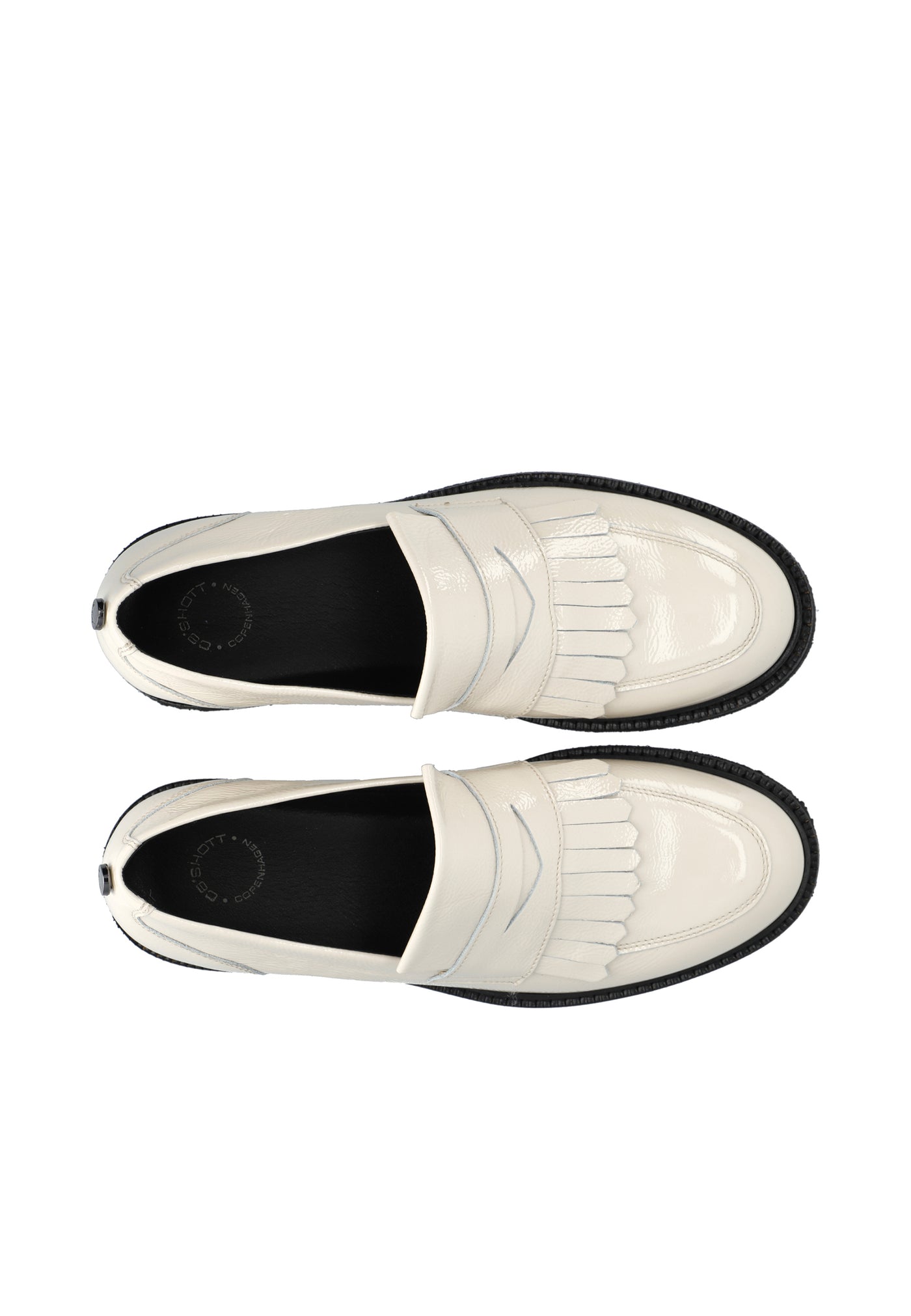 CASHOTT CASBETTY Loafer W. Fringes Patent Leather Tassel Off White