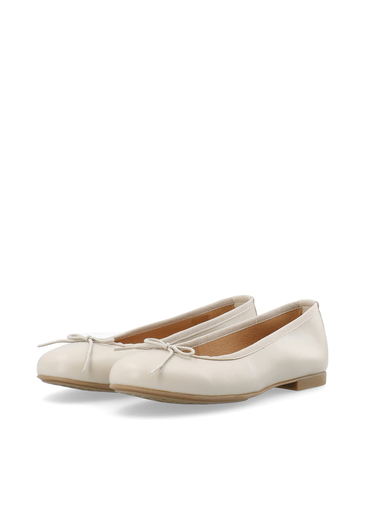 CASHOTT CASELVIRA Ballerina Smooth Leather Ballerina Ivory