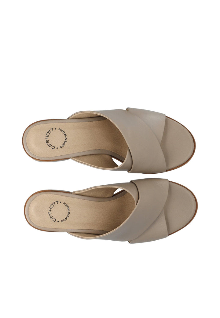 CASHOTT CASSTINA Slide Leather Slides Taupe