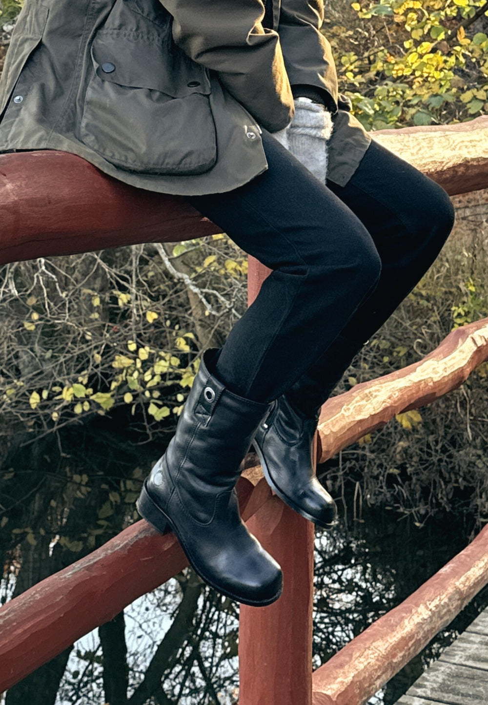 CASHOTT CASVILMA WARM LINED MID CUT BOOT Pull On Black/Black