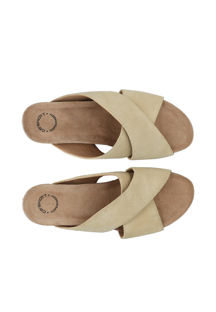 CASHOTT CASALBERTA Slide Suede Slides Beige